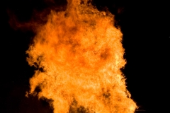 Feuerfiguren eines Martinsfeuers