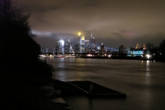 Deutschherrnbrücke Frankfurt Nachtaufnahme